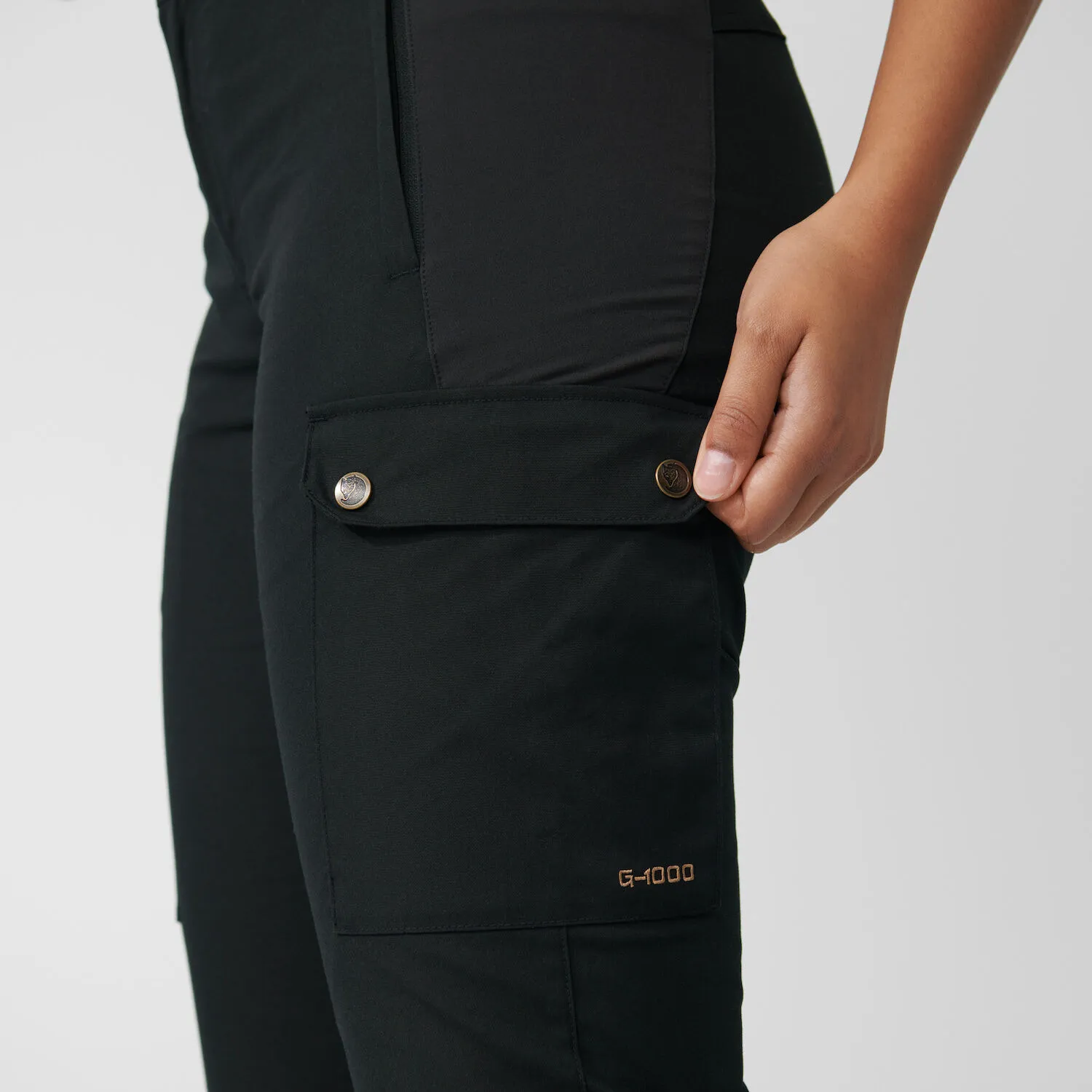 19_Stina_Trousers_W_84775-550_H_DETAIL_FJR.jpg