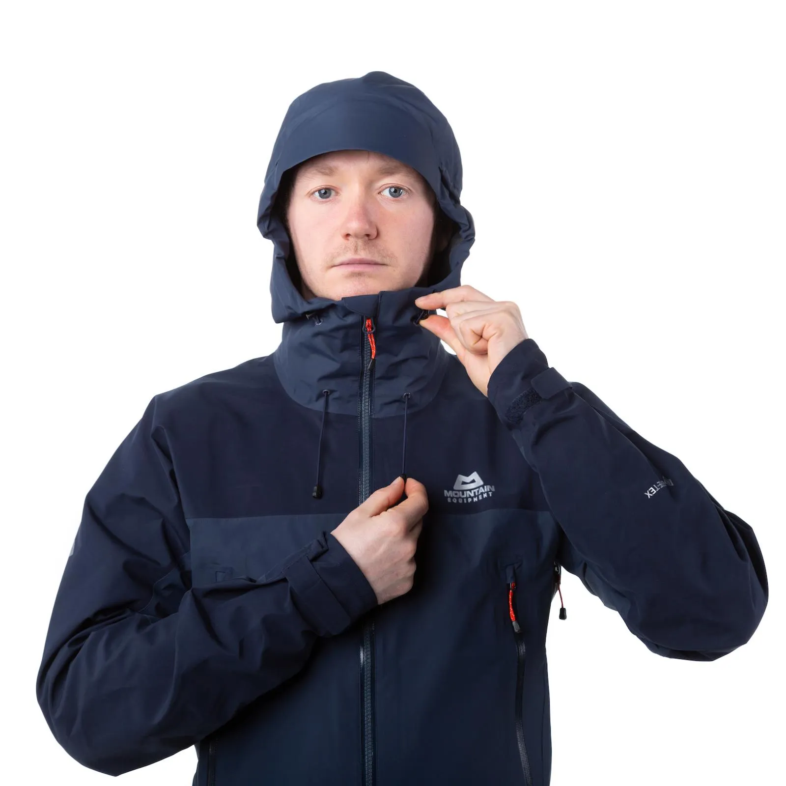 ME_Saltoro_Jacket_Mens_Blue Nights-Cosmos_Hood_Adjustment_Front-7740-8bit_final.jpg