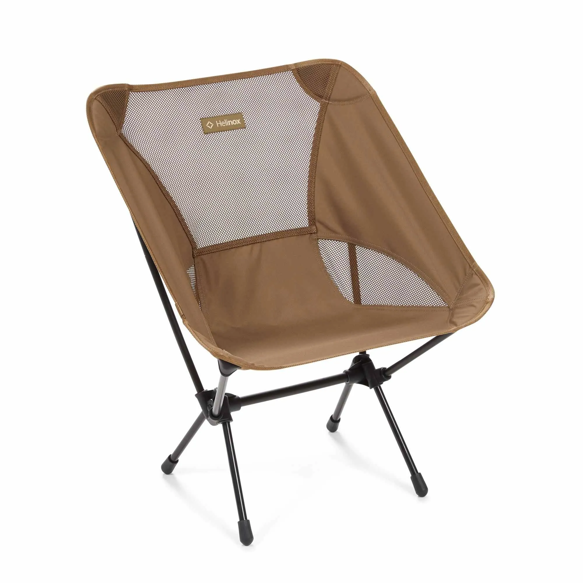 Helinox_191001R1_Chair-One_Coyote-Tan_Angle-Front.jpg