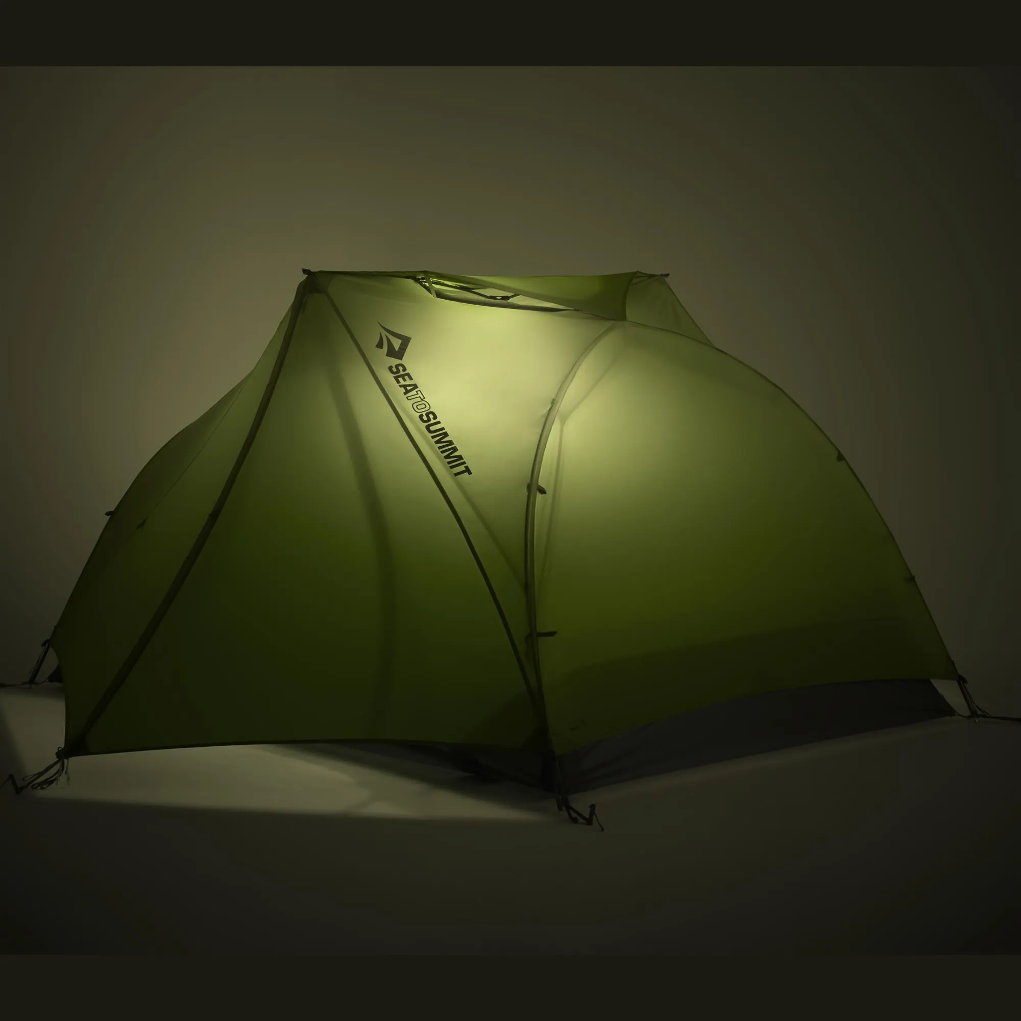 ATS2040-01170409_Telos-TR2-Ultralight-Tent-Green-10-LightBar.jpg