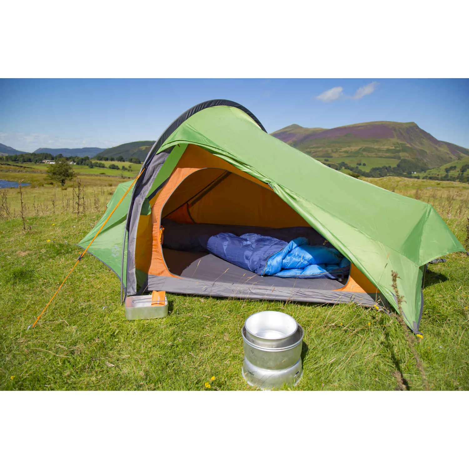 2021-Vango-Lifestyle-Technical-Tents-Nevis-Low-Res-2.JPG