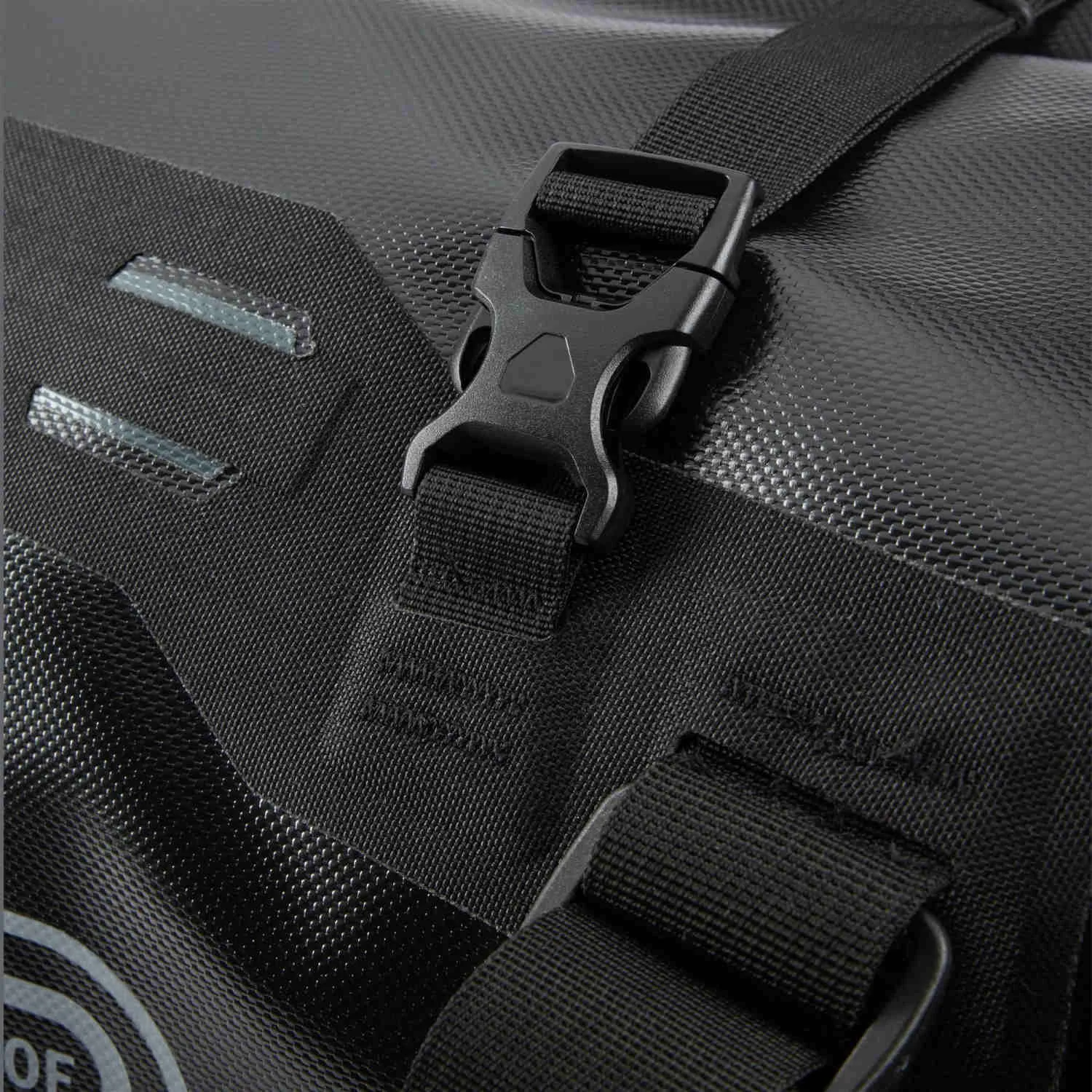 Duffle RC_89L_K1420_detail3.jpg