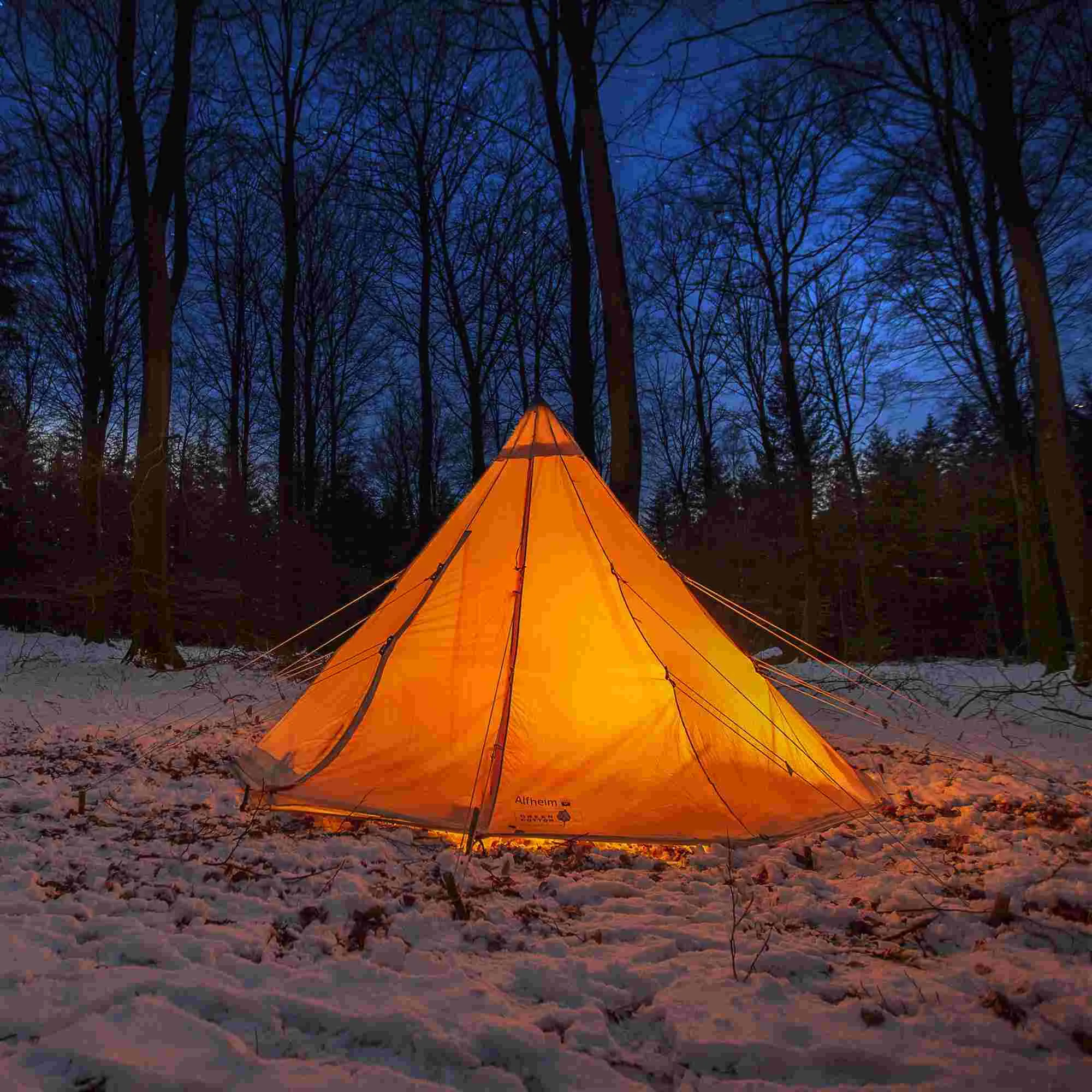 Alfheim-12,6-m2-142013-nordisk-classic-retro-tepee-tent-technical-cotton-on-location-9-©-Anruf.jpg