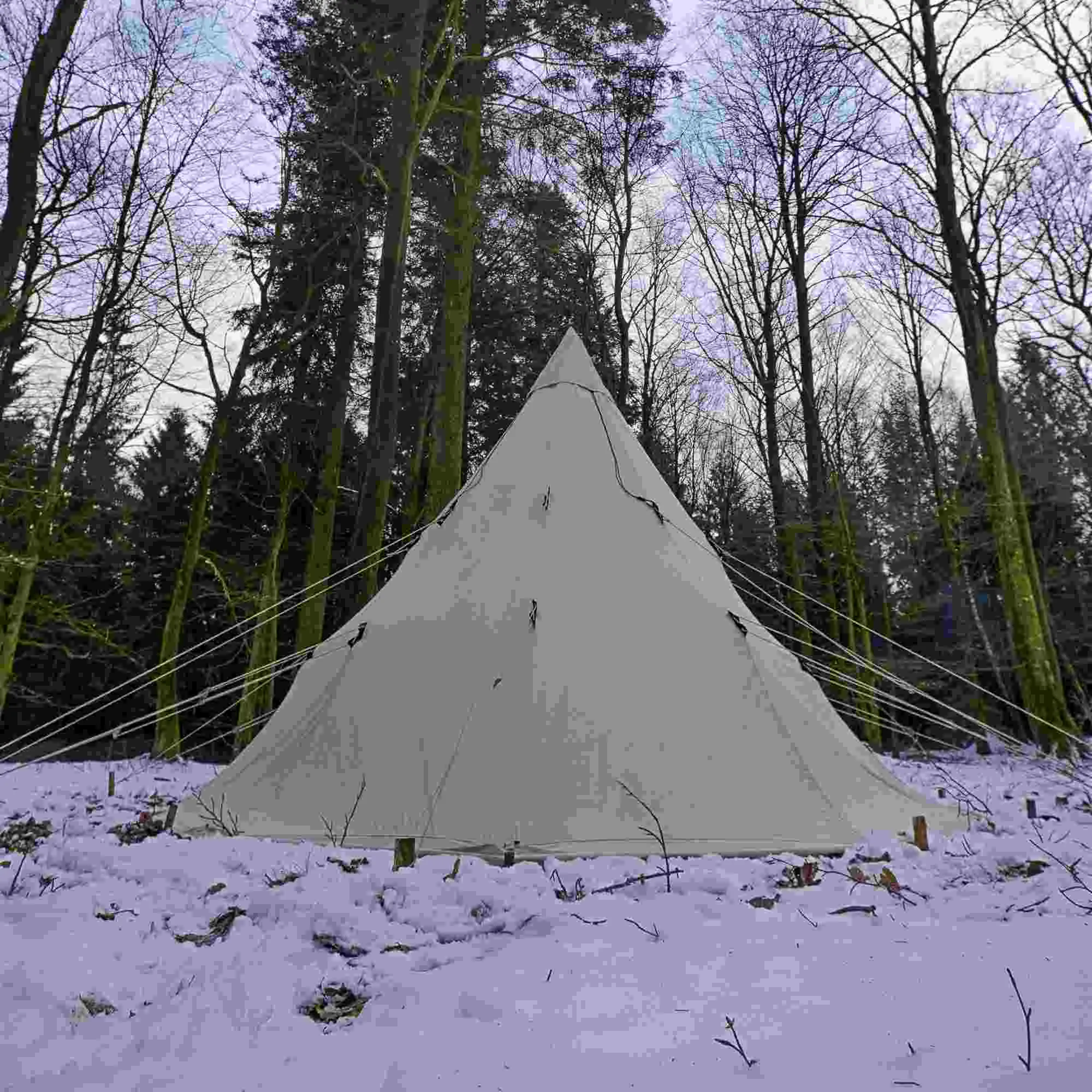 Alfheim-12,6-m2-142013-nordisk-classic-retro-tepee-tent-technical-cotton-on-location-5-©-Anruf.jpg