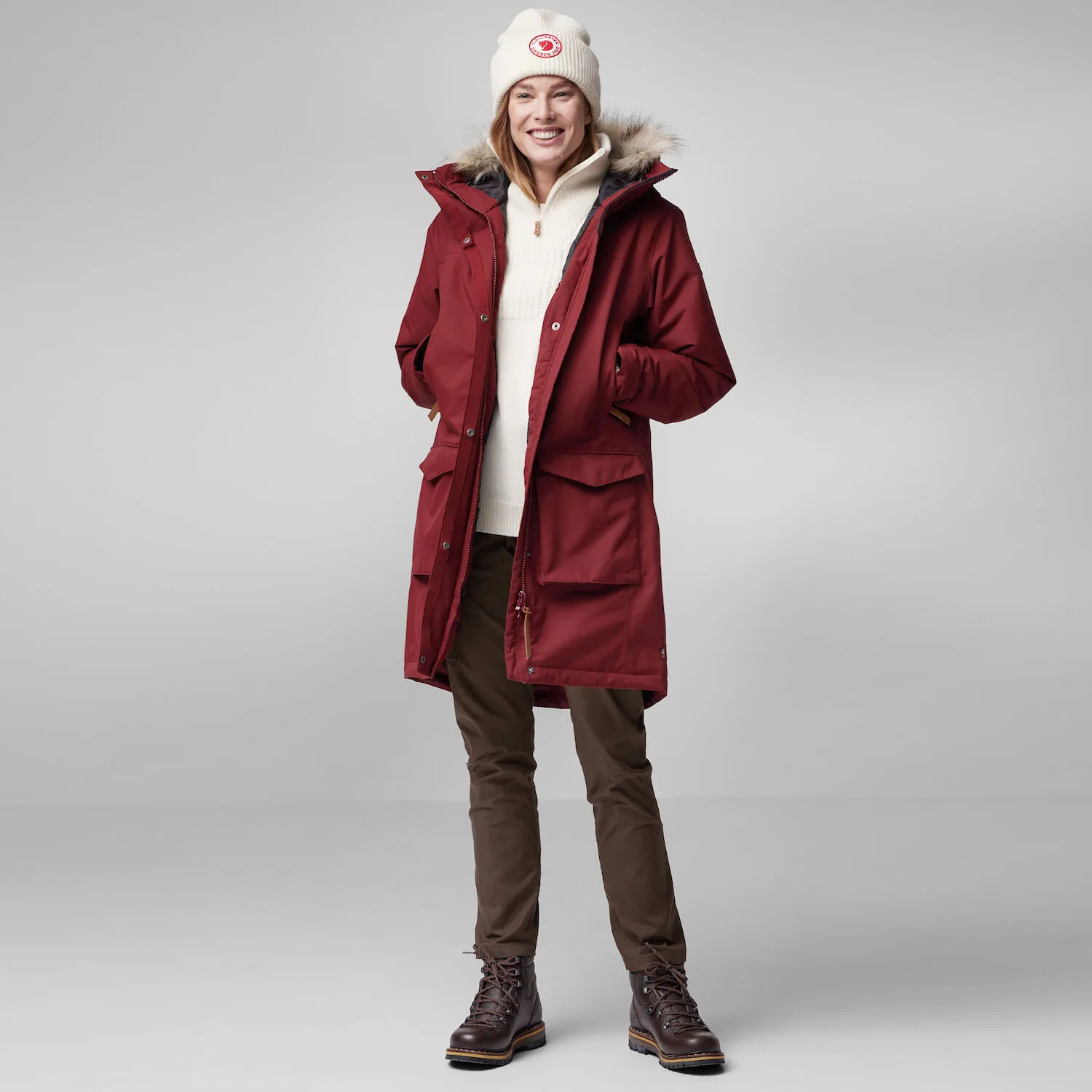 Nuuk_Lite_Parka_W_87161-347_A_MODEL_FJR.jpg